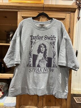 Taylor Swift Speak Now Sweatshirt